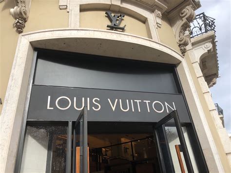 louis vuitton porto|louis vuitton lisbon.